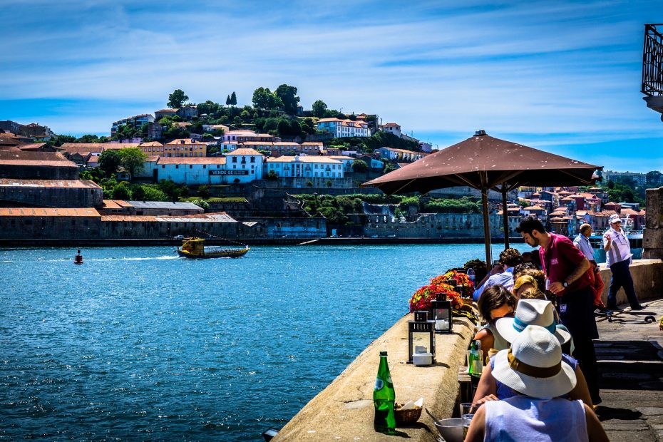 BE Porto - englishspoken tours by a local